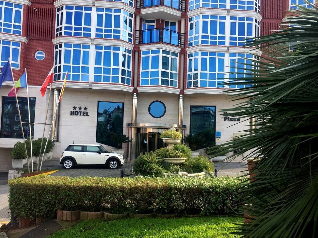 Hotel Nueva Plaza มาลีอันโย ภายนอก รูปภาพ
